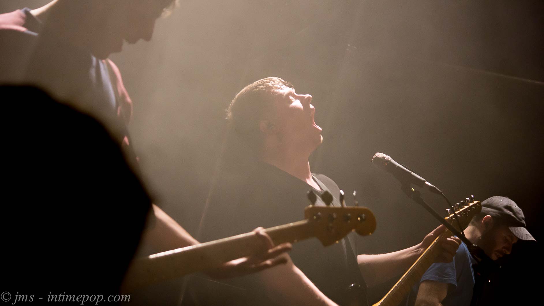 we-were-promised-jetpacks-2015-lyon-marche-gare